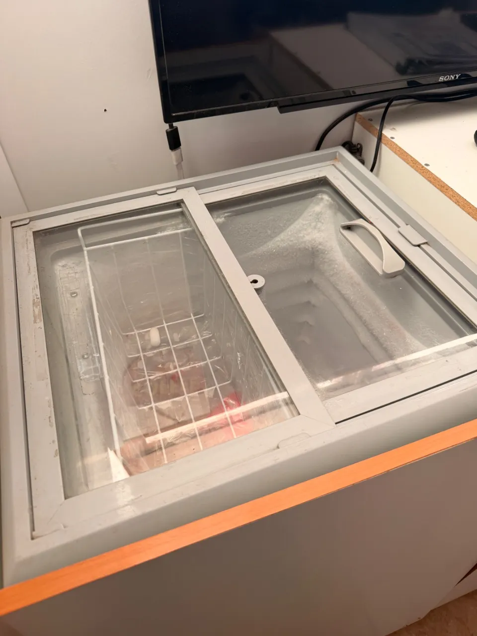 CONGELADORA 100lt — foto 1