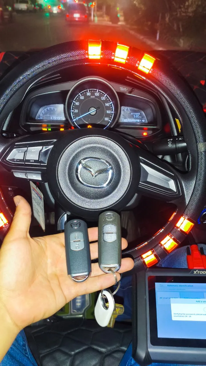 Copia de llave automotriz